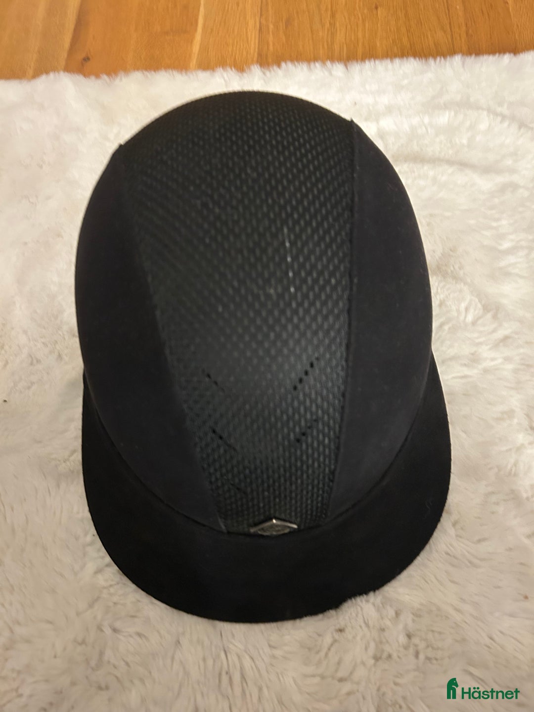 Hjälmar ryttarutrustning till salu: Charles Owen sp8 plus i Karlstad - Annons 3