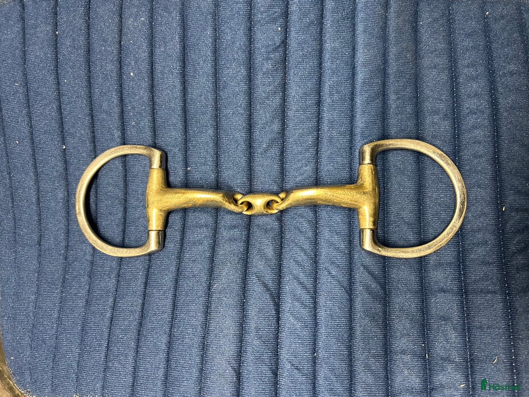 Bett hästutrustning till salu: Sprenger novocontact 125 i fint skick i Älmhult - Annons 1