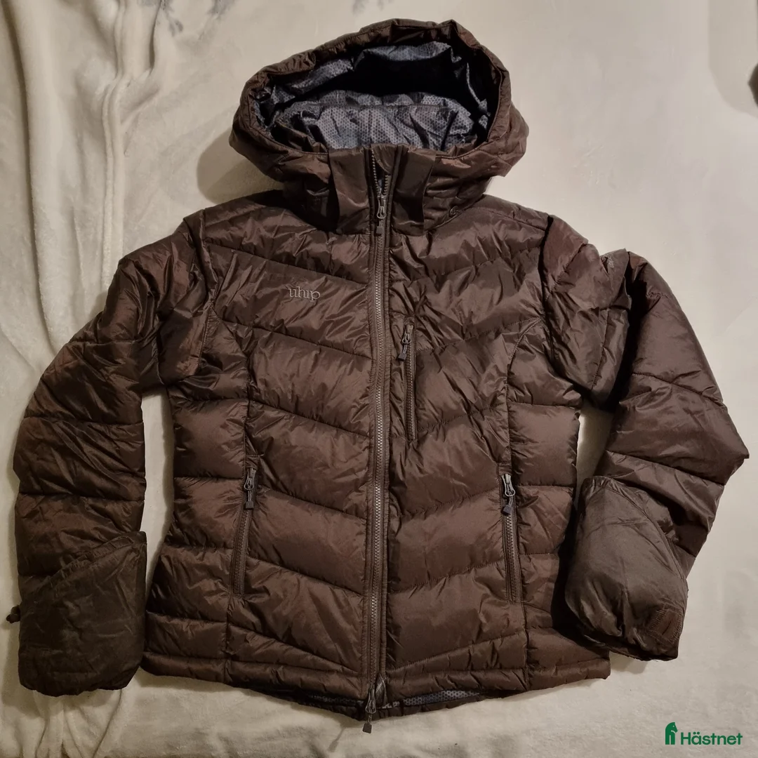 Jackor & Kavajer ryttarutrustning till salu: Uhip Nordic Jacka/kjol i Edsvalla - Annons 1