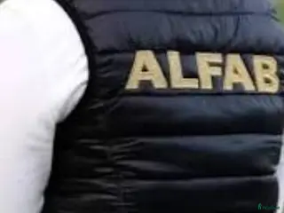 Jackor & Kavajer ryttarutrustning till salu: Söker alfab väst - Annons 1