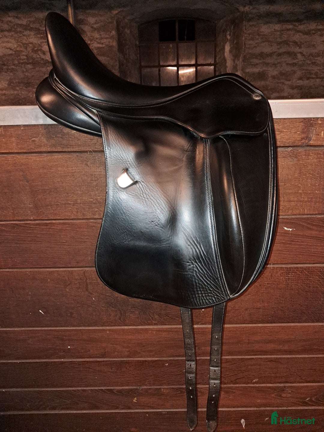 Sadlar hästutrustning till salu: Bates dressyrsadel i Mörbylånga - Annons 2