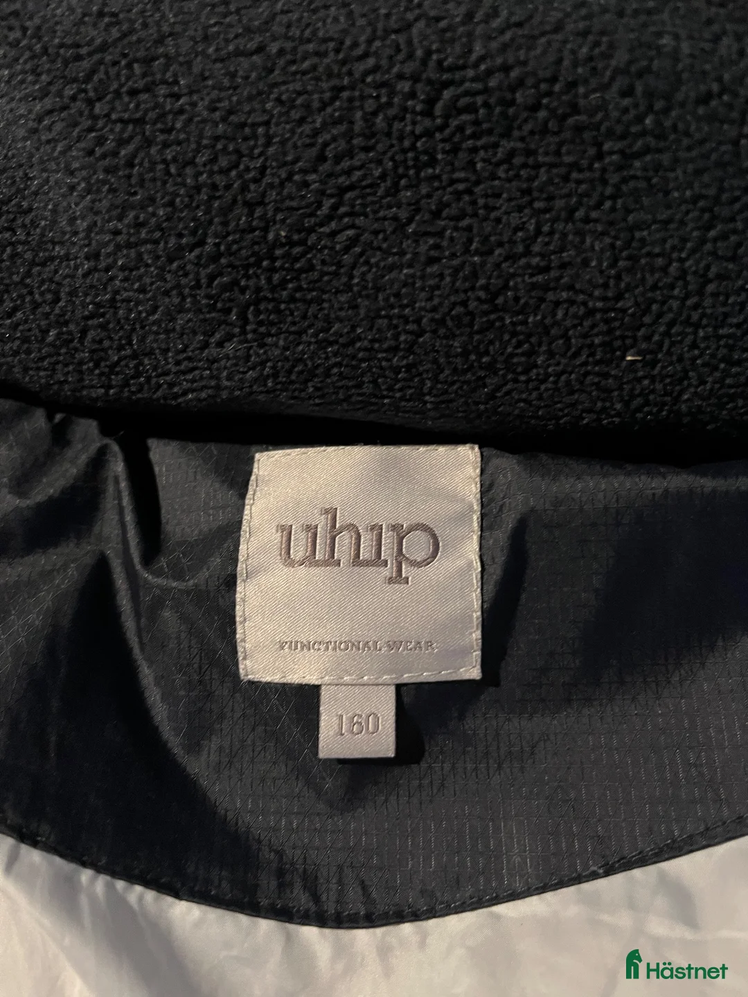 Jackor & Kavajer ryttarutrustning till salu: Uhip Junior Jacket Navy storlek 160 - Annons 3