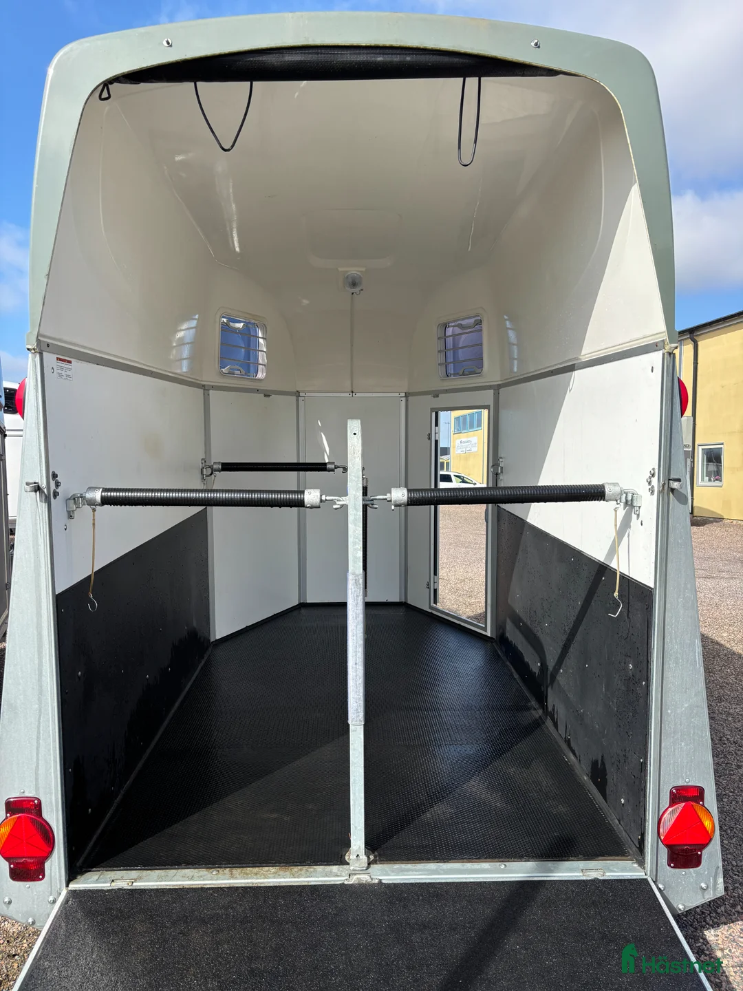 Hästtransporter  fordon & transport till salu: Humbaur med alugolv - Annons 2
