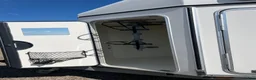 Hästtransporter  fordon & transport till salu: Thule Excellent Grand Prix - Annons 7