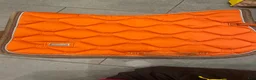 Schabrak & Vojlockar hästutrustning till salu: Orange Equestrian Stockholm schabrak inkl huva - Annons 1