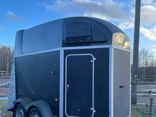 Hästtransporter fordon & transport till salu: Fin Humbaur Balios - Annons 10