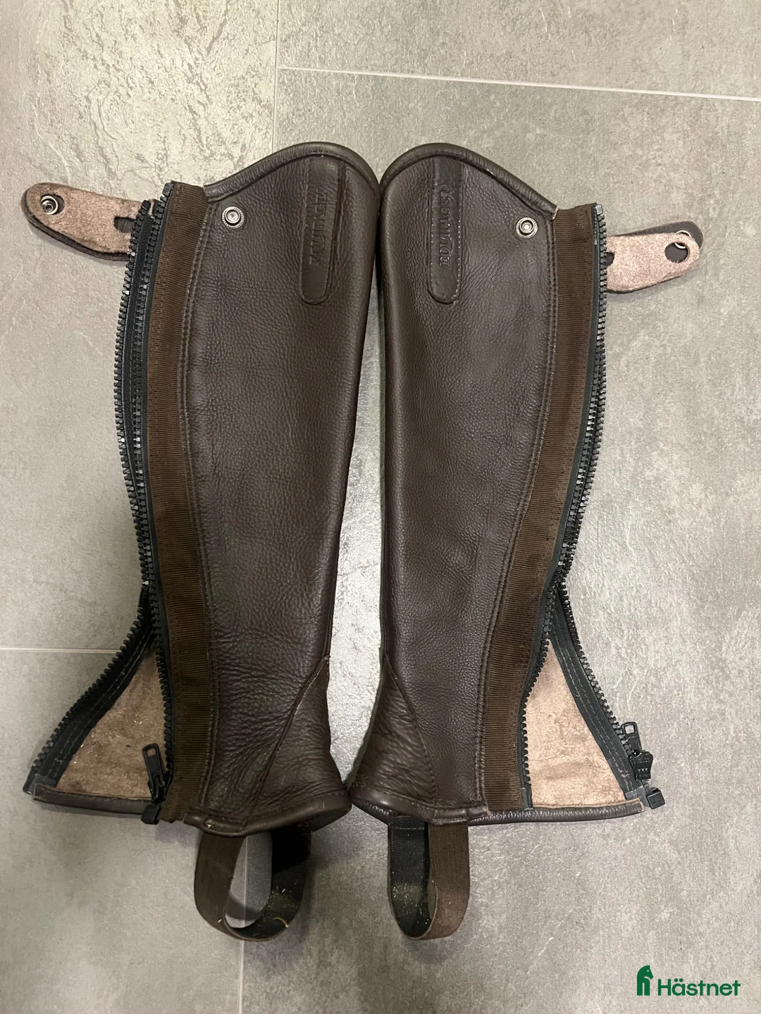 Ridstövlar ryttarutrustning till salu: Skor och chaps i Kattarp - Annons 7