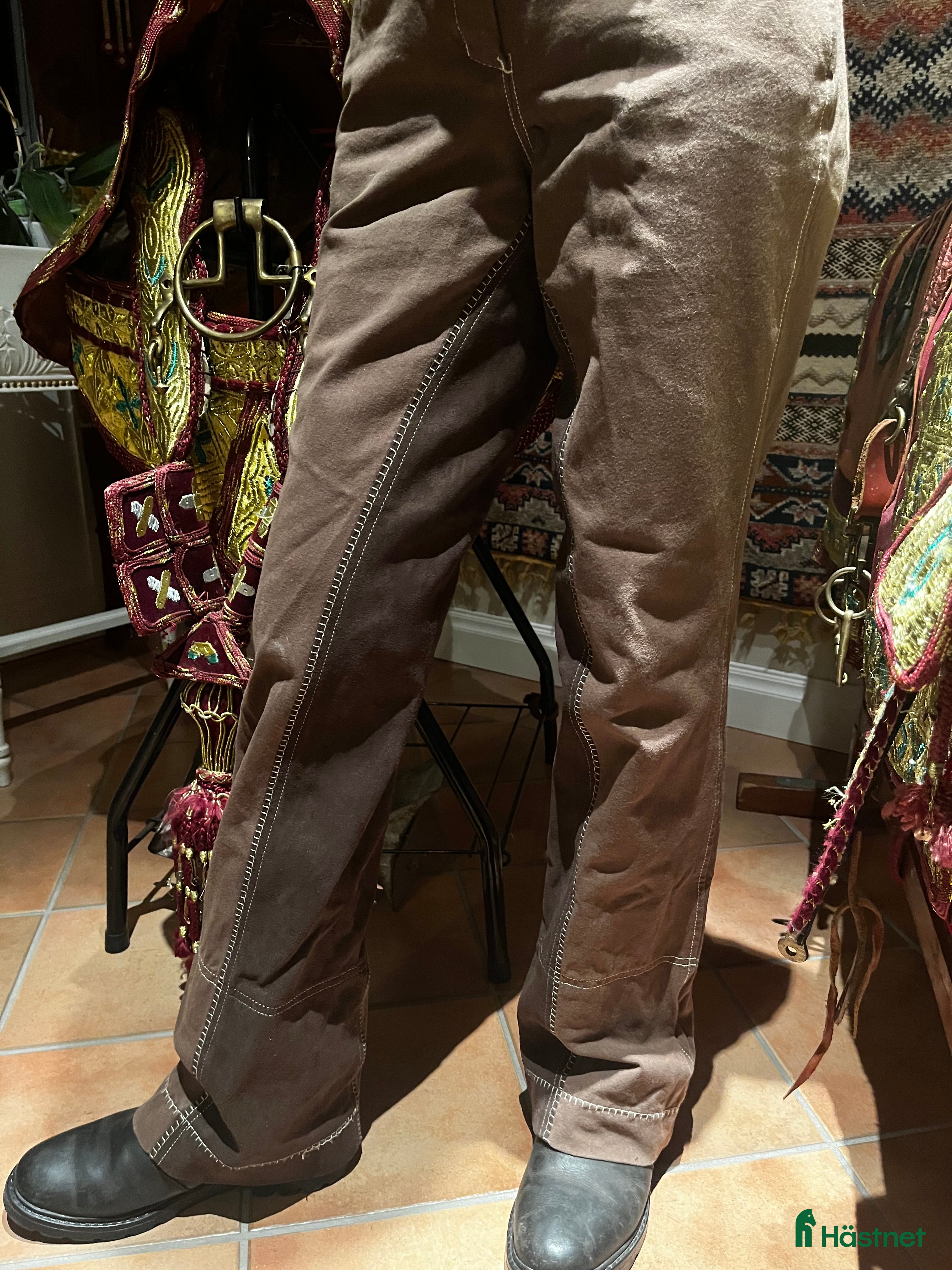 Ridbyxor ryttarutrustning till salu: Jacson Wear ridbyxor i Rättvik - Annons 24