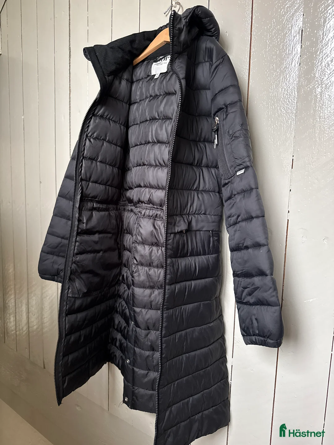 Jackor & Kavajer ryttarutrustning till salu: CRW Jacka lång modell marinblå  i Västerås - Annons 2