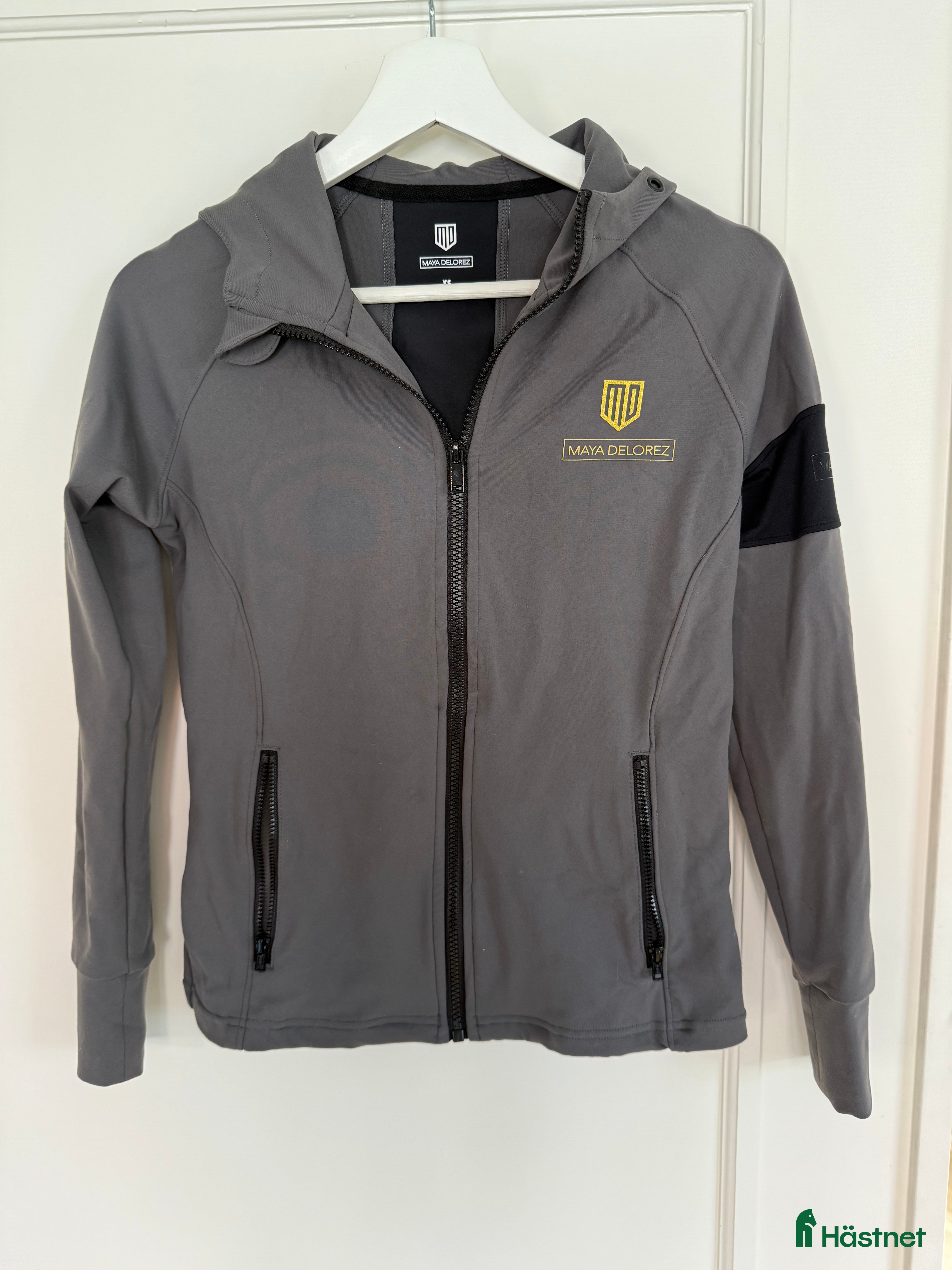 Jackor &amp; Kavajer ryttarutrustning till salu: Maya Delorez i Halmstad - Annons 3