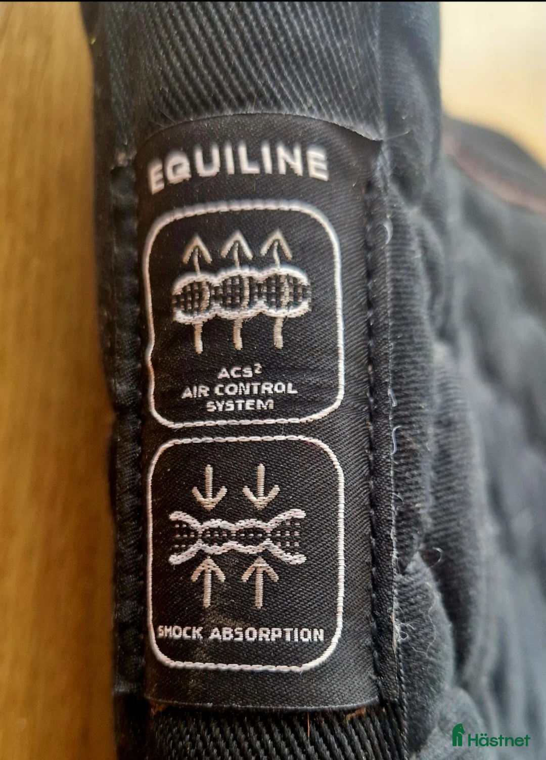 Schabrak & Vojlockar hästutrustning till salu: Equiline E-logga - Annons 2