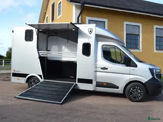 Hästlastbilar fordon & transport till salu: Xtreme Cargo 5sits XL+ Stuteri - Annons 3