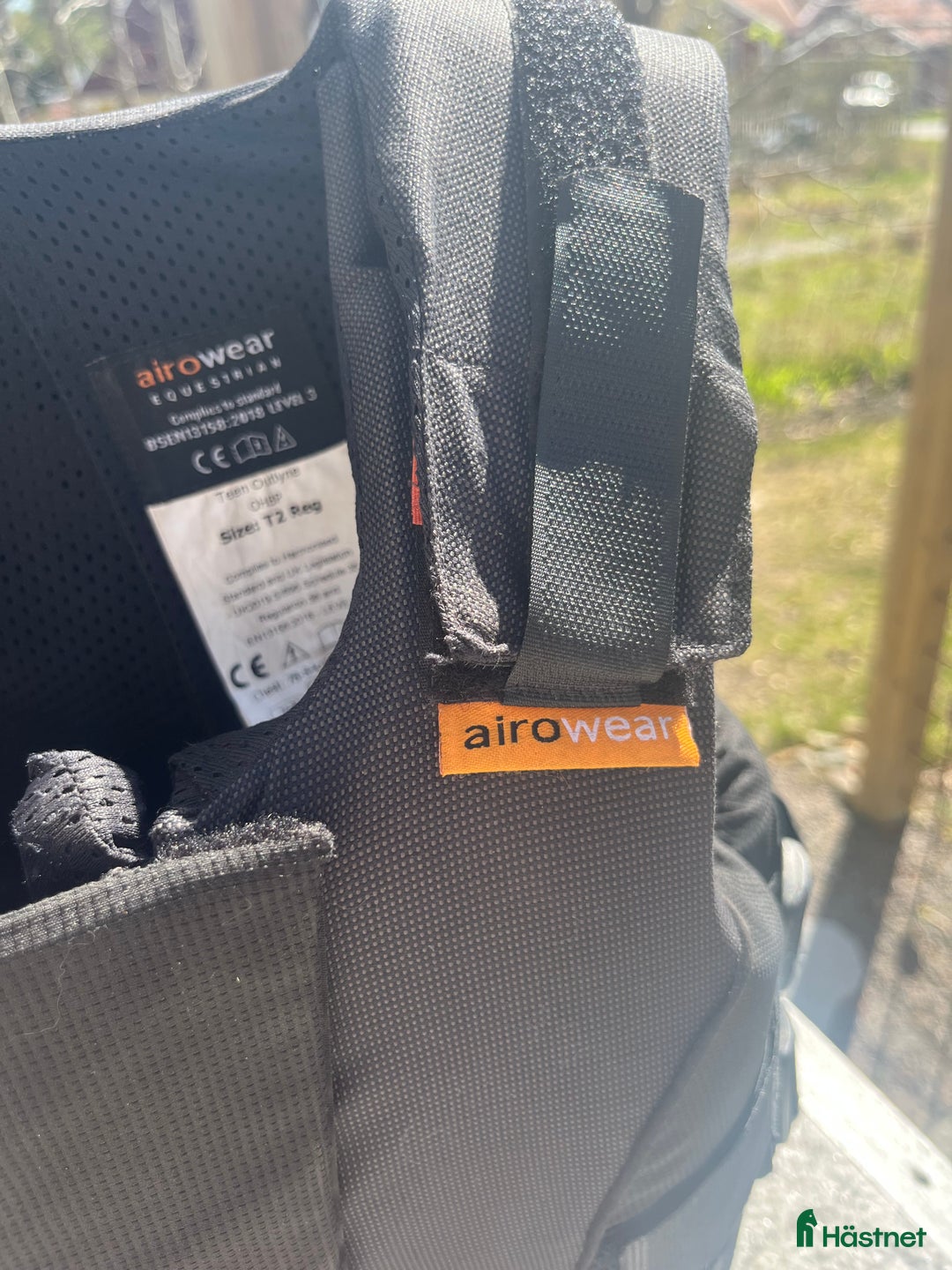 Säkerhetsvästar ryttarutrustning till salu: Säkerhetsväst  i Åkersberga - Annons 2