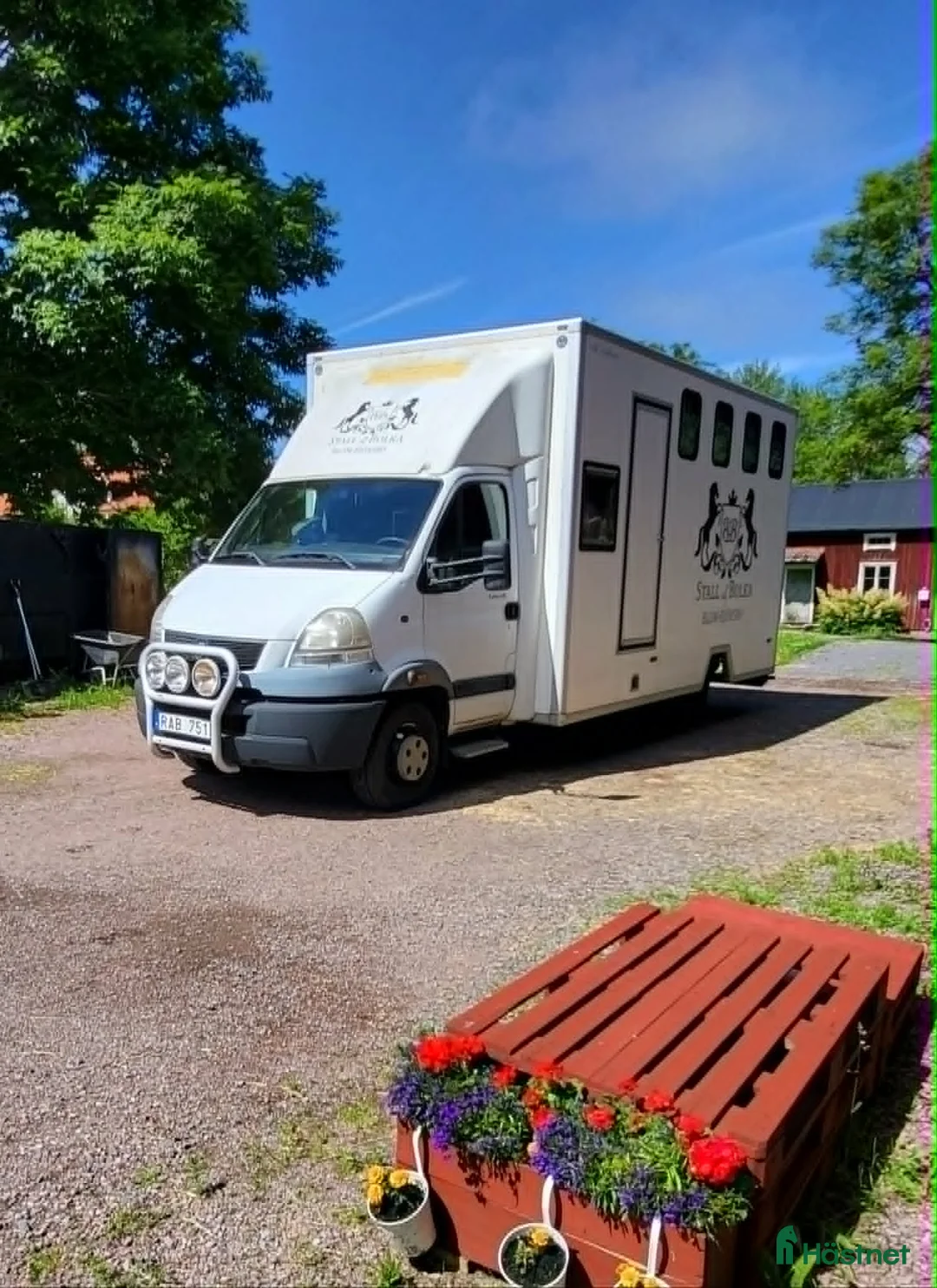 Hästlastbilar  fordon & transport till salu: 4-hästars lastbil C1 - Annons 1