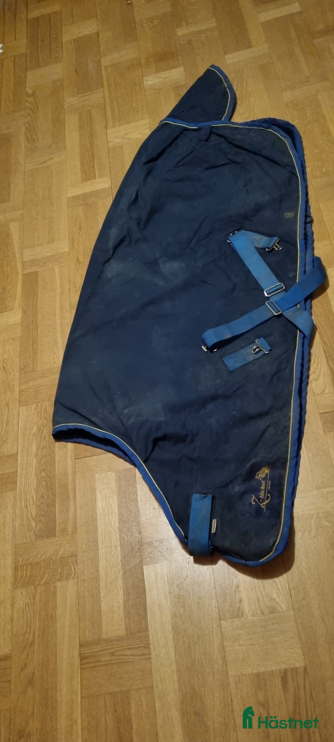 Täcken hästutrustning till salu: Regntäcke med fleece  i Härryda - Annons 2