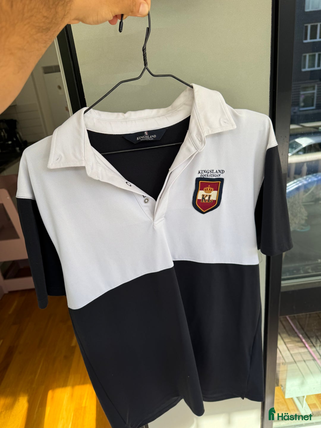 Övrig Ryttarutrustning ryttarutrustning till salu: Tävlings t shirt herr från Kingsland i storlek m i Malmö - Annons 1