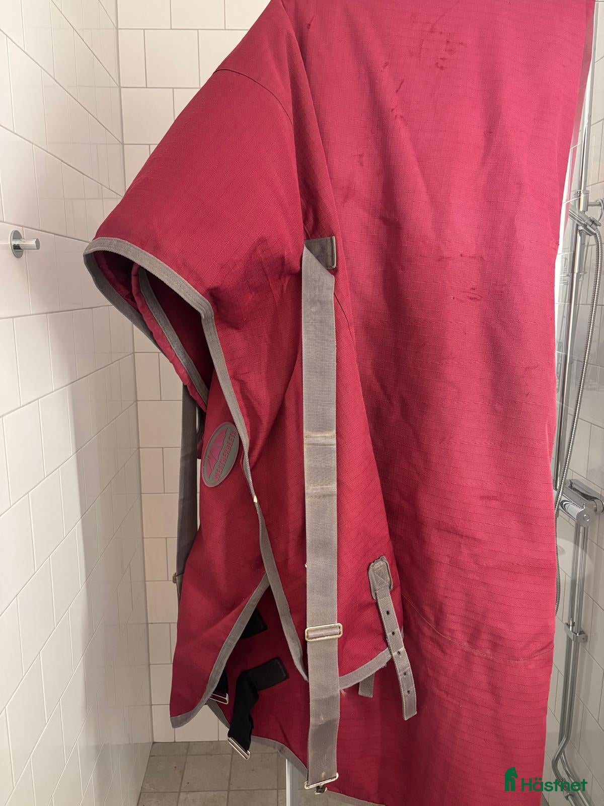 Täcken hästutrustning till salu: Sex stycken täcken i Täby - Annons 8