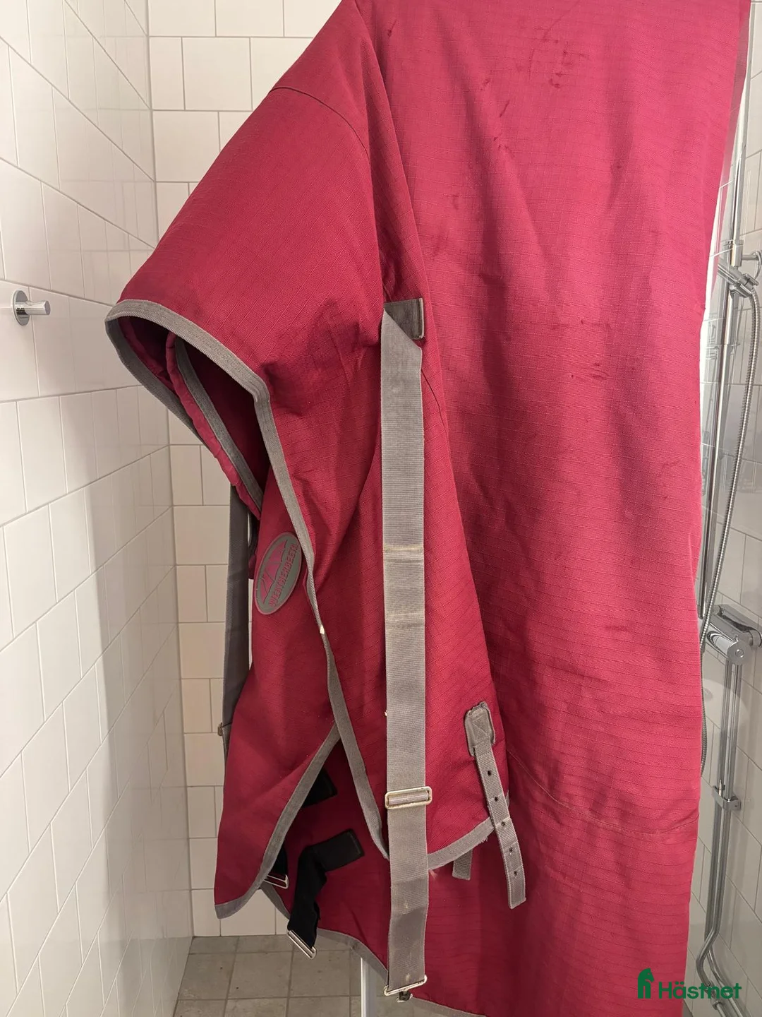 Täcken hästutrustning till salu: Sex stycken täcken i Täby - Annons 1