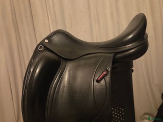 Sadlar hästutrustning till salu: Equipe olympia 17,5 M M i Degerfors - Annons 6