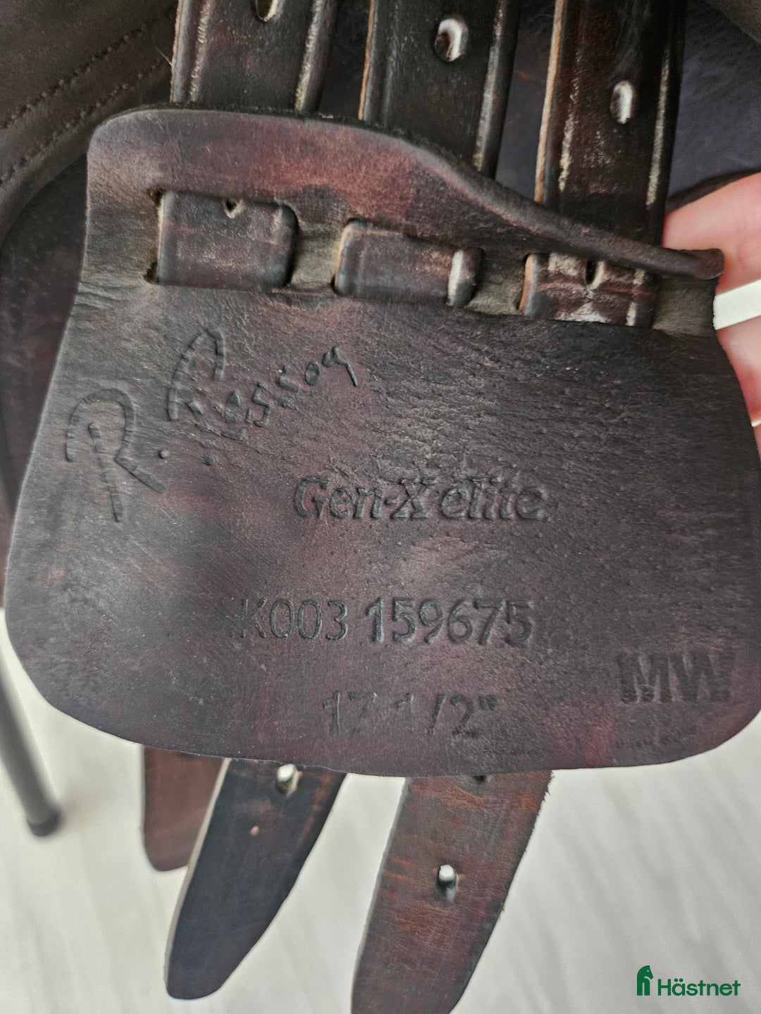 Sadlar hästutrustning till salu: R Pessoa sadel 17,5 tum i Nyköping - Annons 6