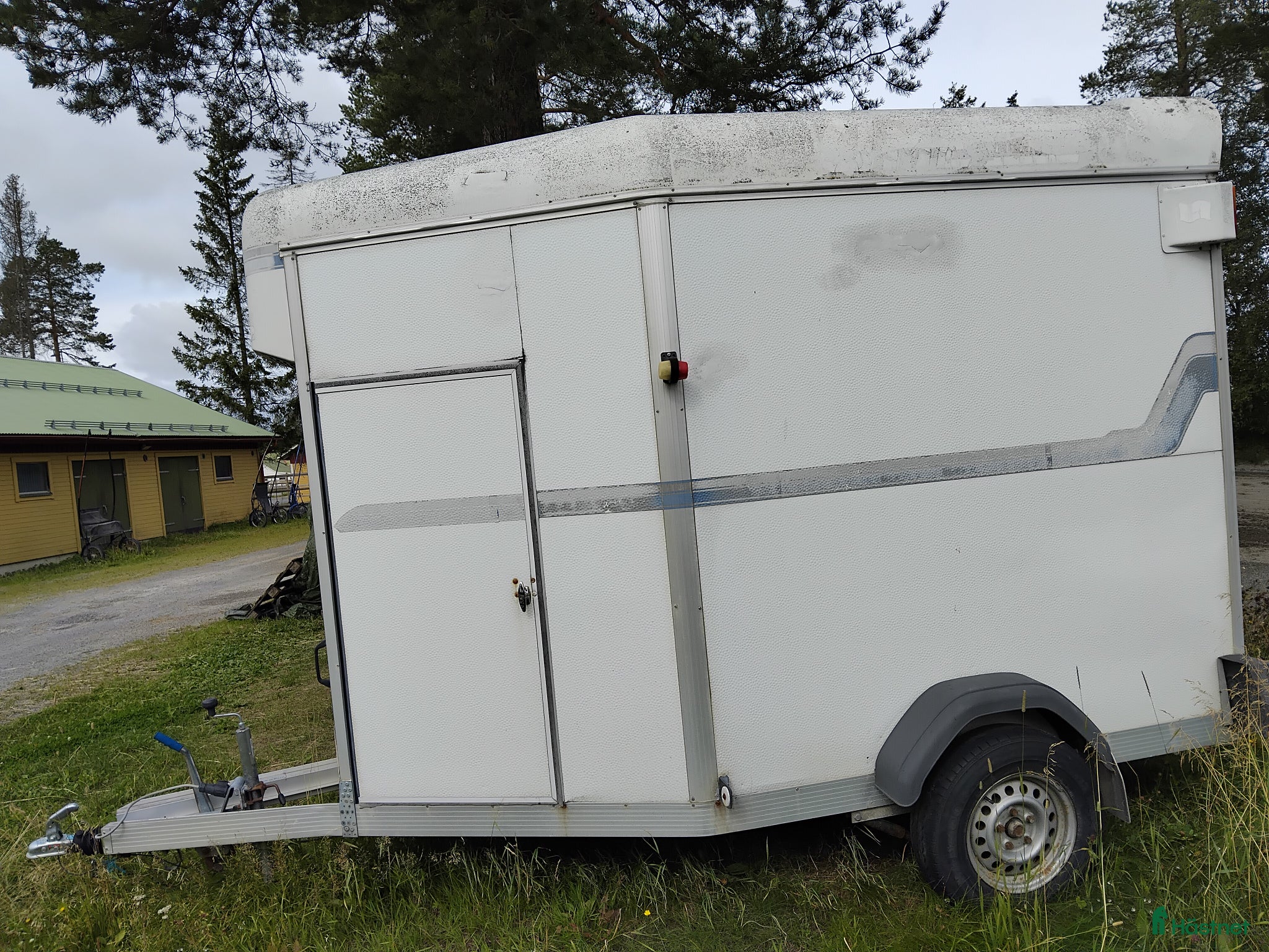 Hästtransporter  fordon & transport till salu: Umeå släp - Annons 1