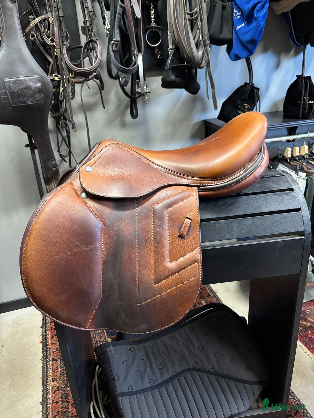 Sadlar hästutrustning till salu: Renaissance / F2  i Stockholm - Annons 1