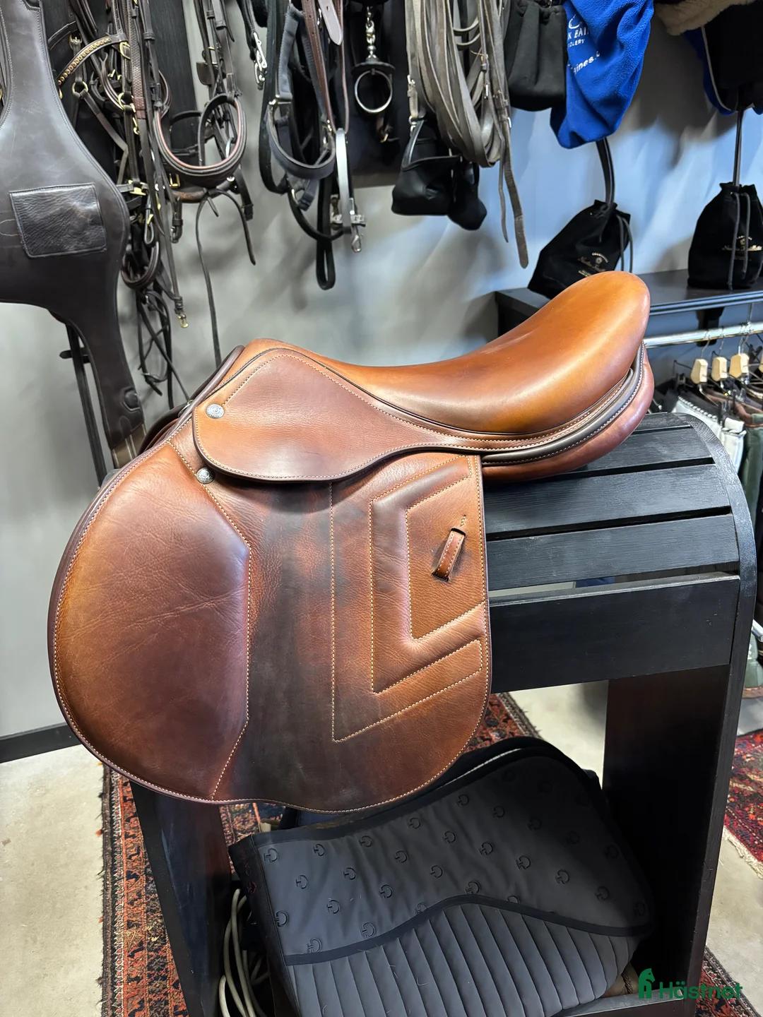 Sadlar hästutrustning till salu: Renaissance / F2  - Annons 1