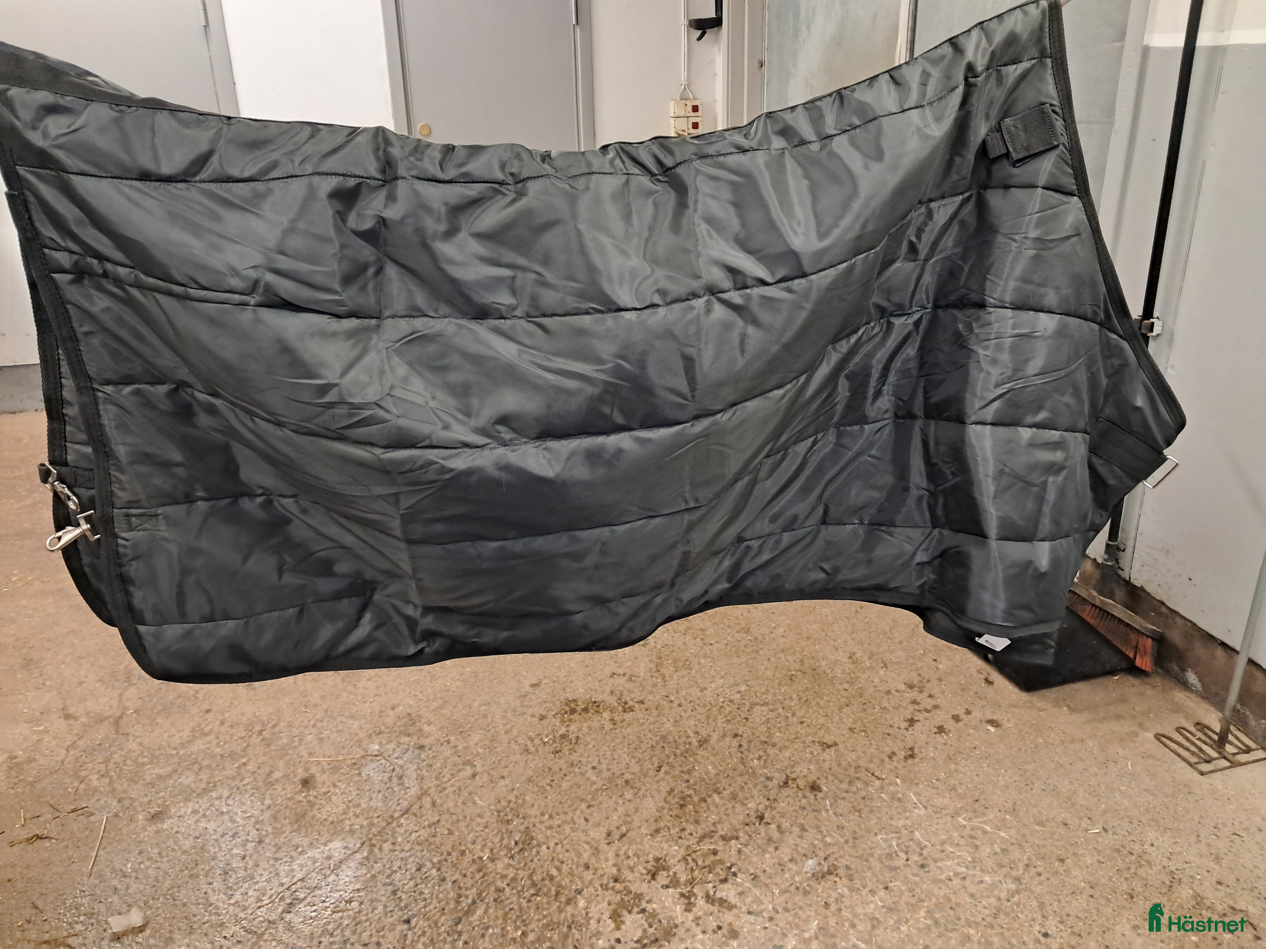 Täcken hästutrustning Täcken - Annons 3