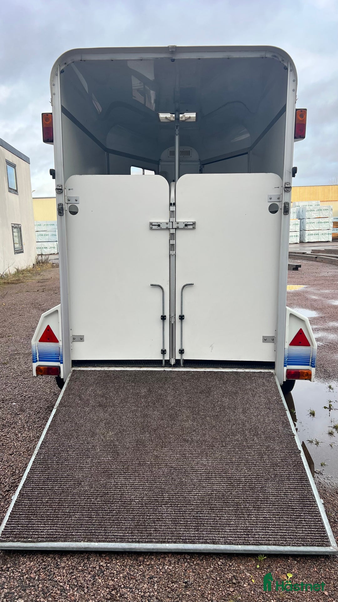 Hästtransporter  fordon & transport till salu: Hästtransport ume A40 i Skövde - Annons 4