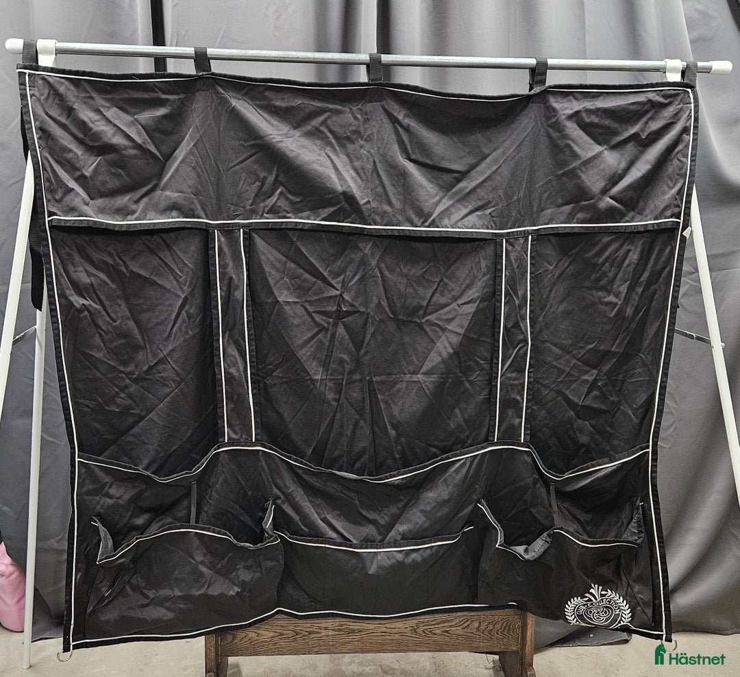 Stallinredning, stängsel & gård övrig utrustning till salu: Boxgardin, Gold Medal i Gällivare - Annons 1