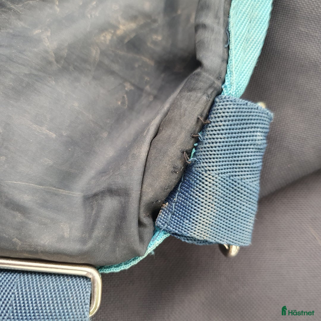 Täcken hästutrustning till salu: Horseware Amigo Bravo 12 pony plus  i Tranås - Bild 6