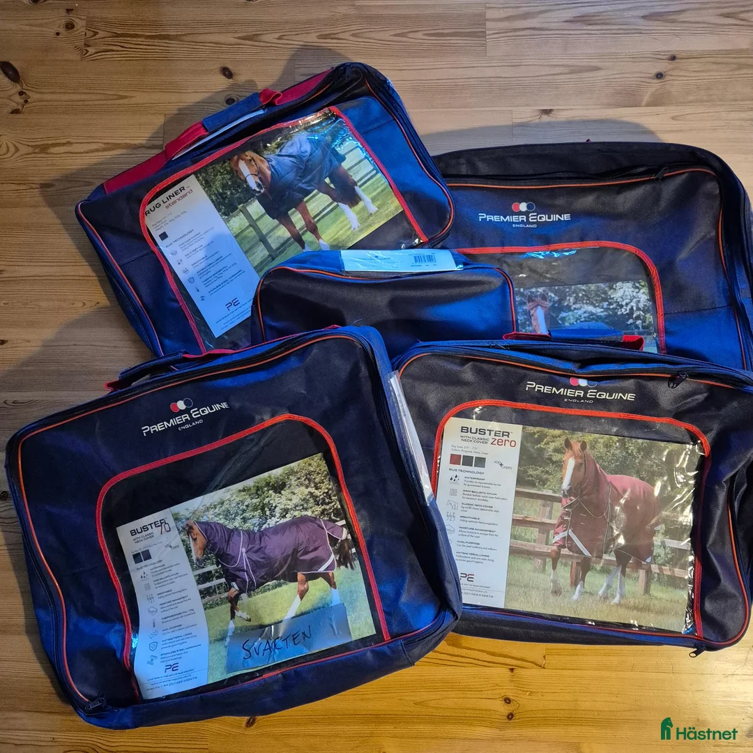 Täcken hästutrustning till salu: Premiere Equine Buster utetäcken + liner - Annons 15