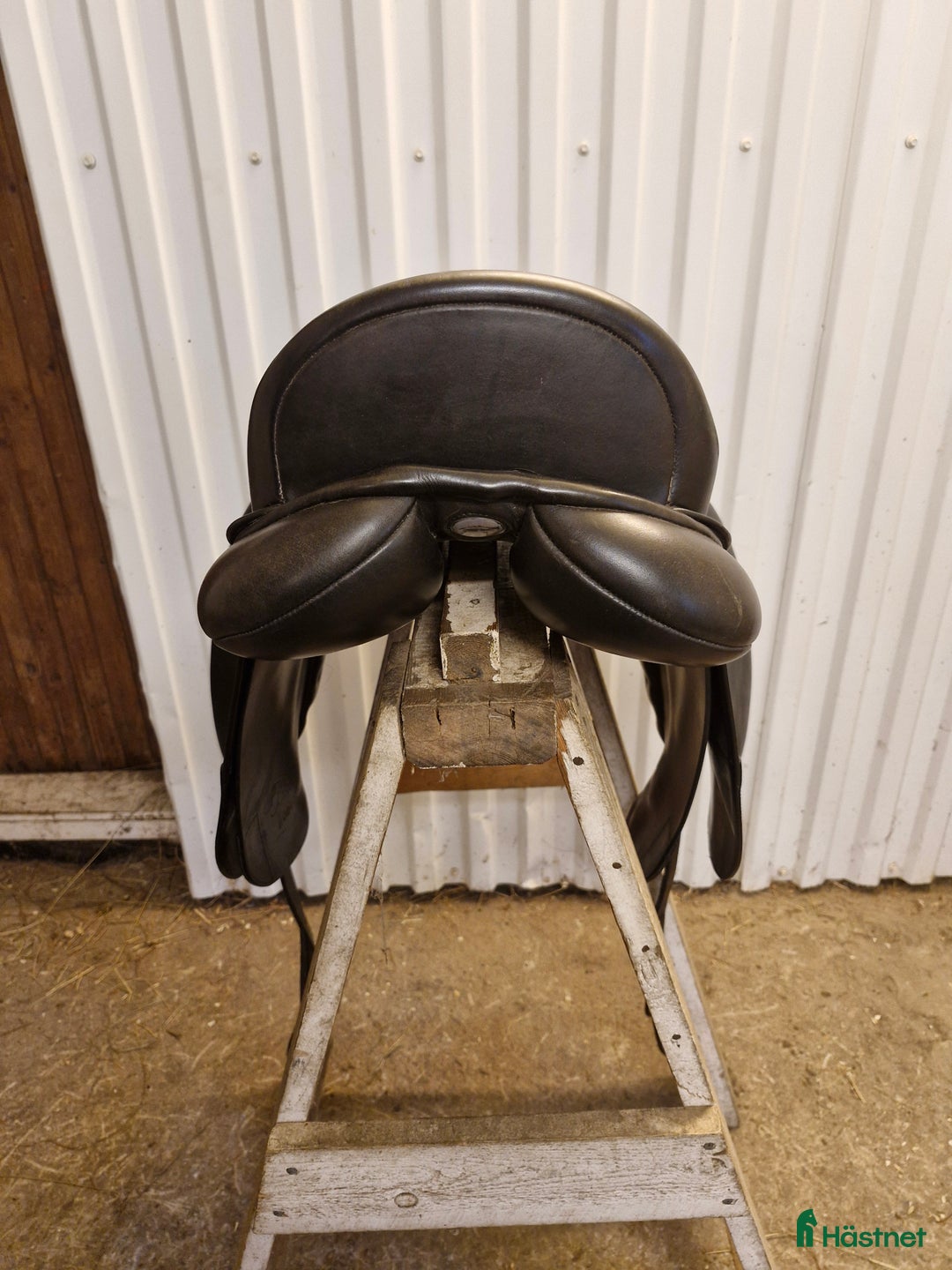 Sadlar hästutrustning till salu: Bates Isabell Werth i Kalix - Annons 5