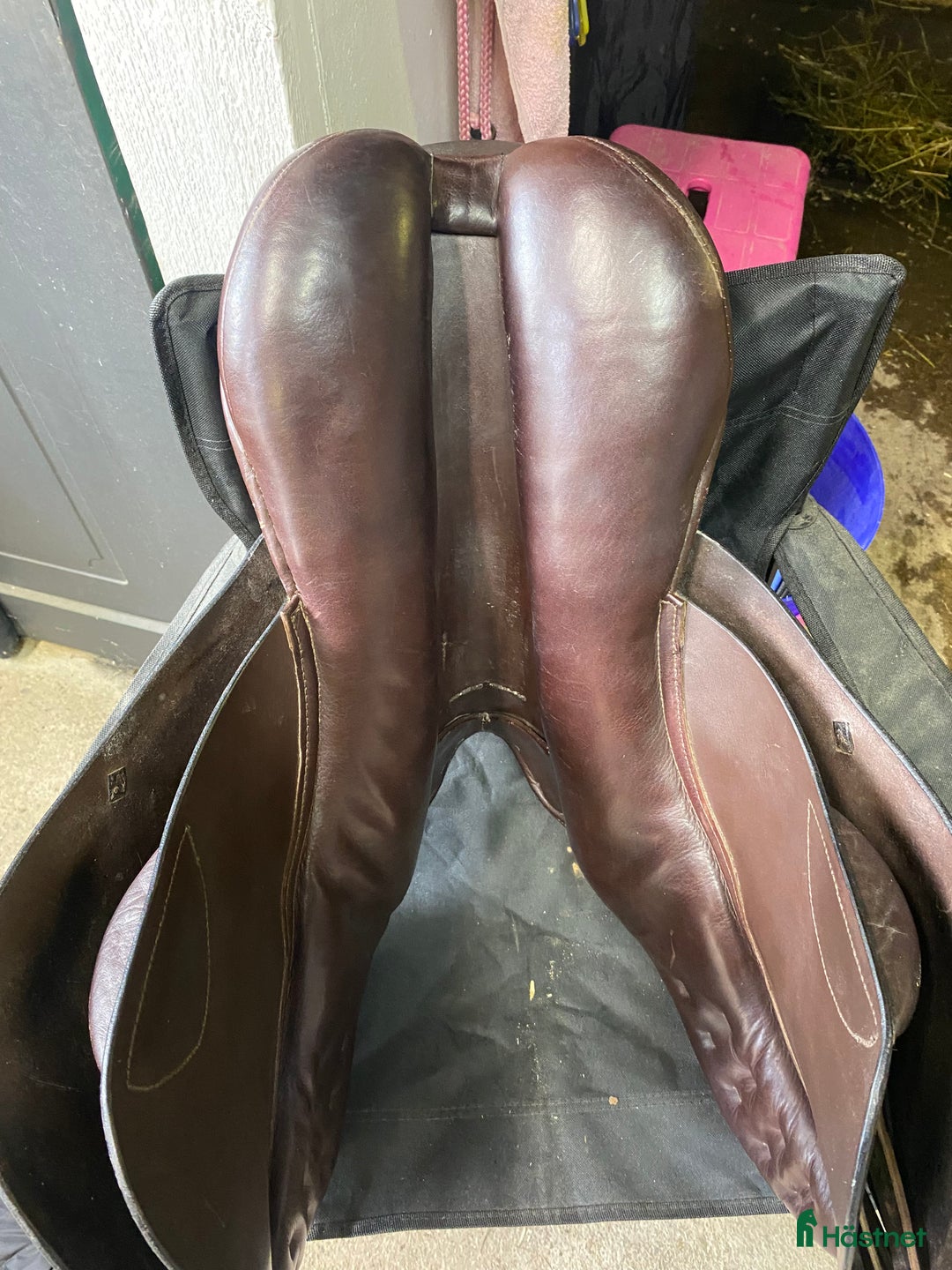 Sadlar hästutrustning till salu: Morris and Nolan Hoppsadel i Örebro - Annons 6