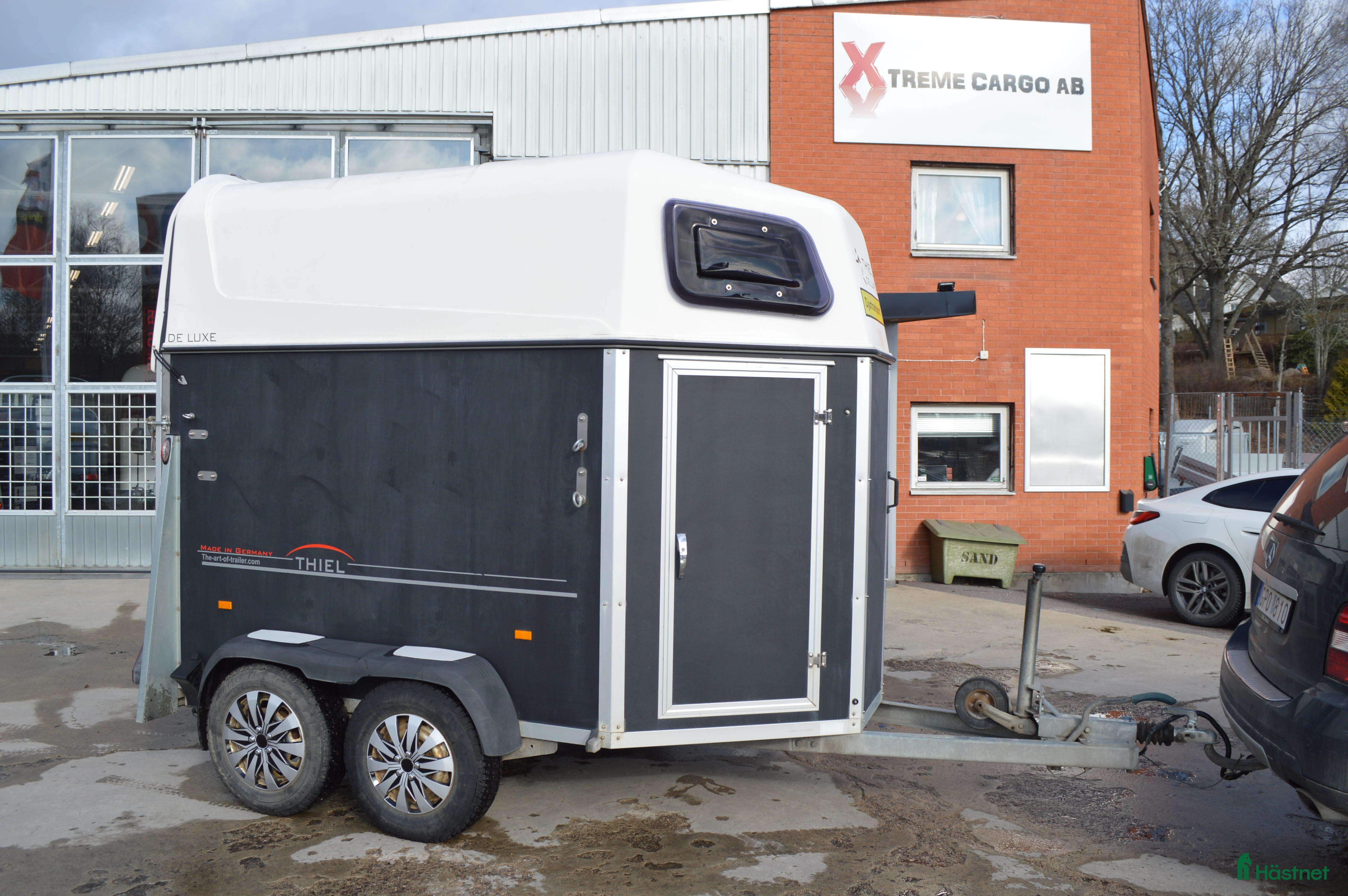 Hästtransporter  fordon & transport till salu: Thiel De Luxe 2014, Totalvikt 1990 kg - Annons 1