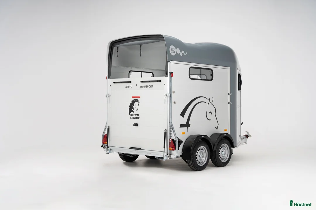 Hästtransporter  fordon & transport till salu: Cheval Liberté Gold 3 med sadelkammare - Annons 13
