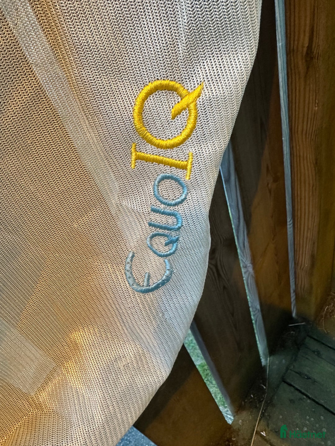 Täcken hästutrustning till salu: Säljer billiga flugtäcken! i Forserum - Annons 13