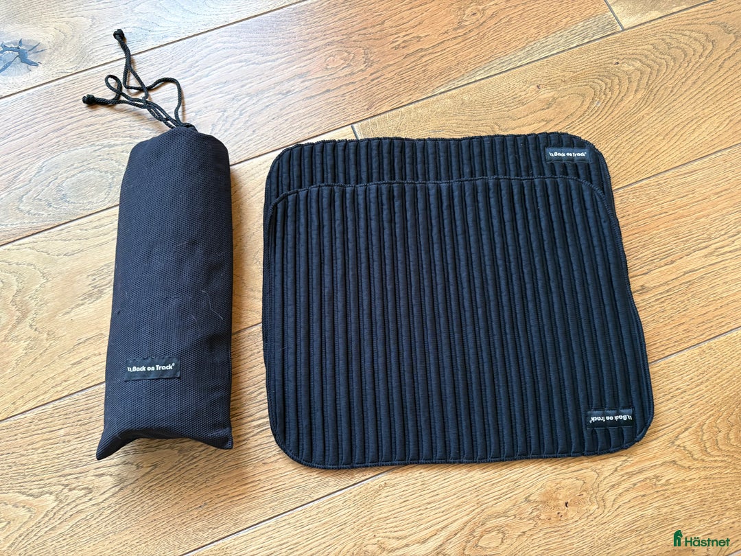 Övrig Hästutrustning hästutrustning till salu: Hästutrusting - Säljtråd i Klagshamn - Annons 2