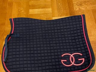 Schabrak & Vojlockar hästutrustning Fint Glen Gordon schabrak i Ljungskile - Annons 2