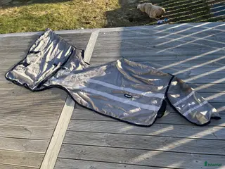 Täcken hästutrustning Ridflugtäcke - Annons 1