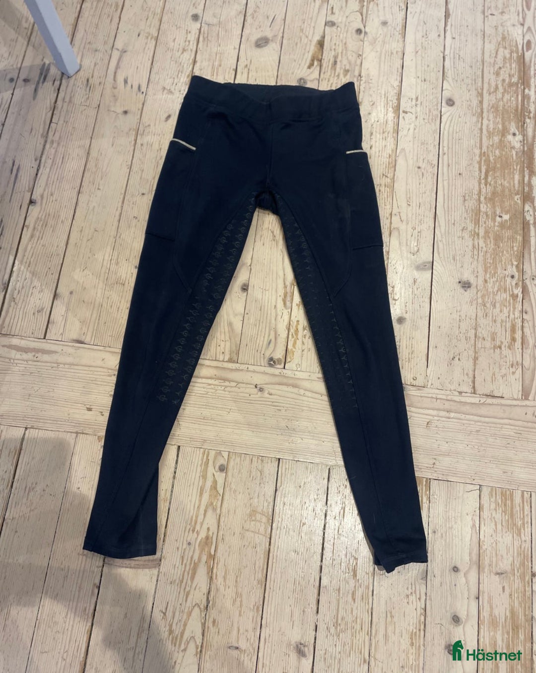 Ridbyxor ryttarutrustning till salu: Vinterfodrade ridbyxor säljer i Norrköping - Annons 1