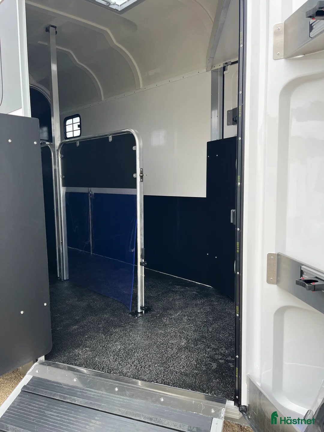 Hästtransporter  fordon & transport till salu: Forzab EQ3R Finns i lager! i Klippan - Annons 3