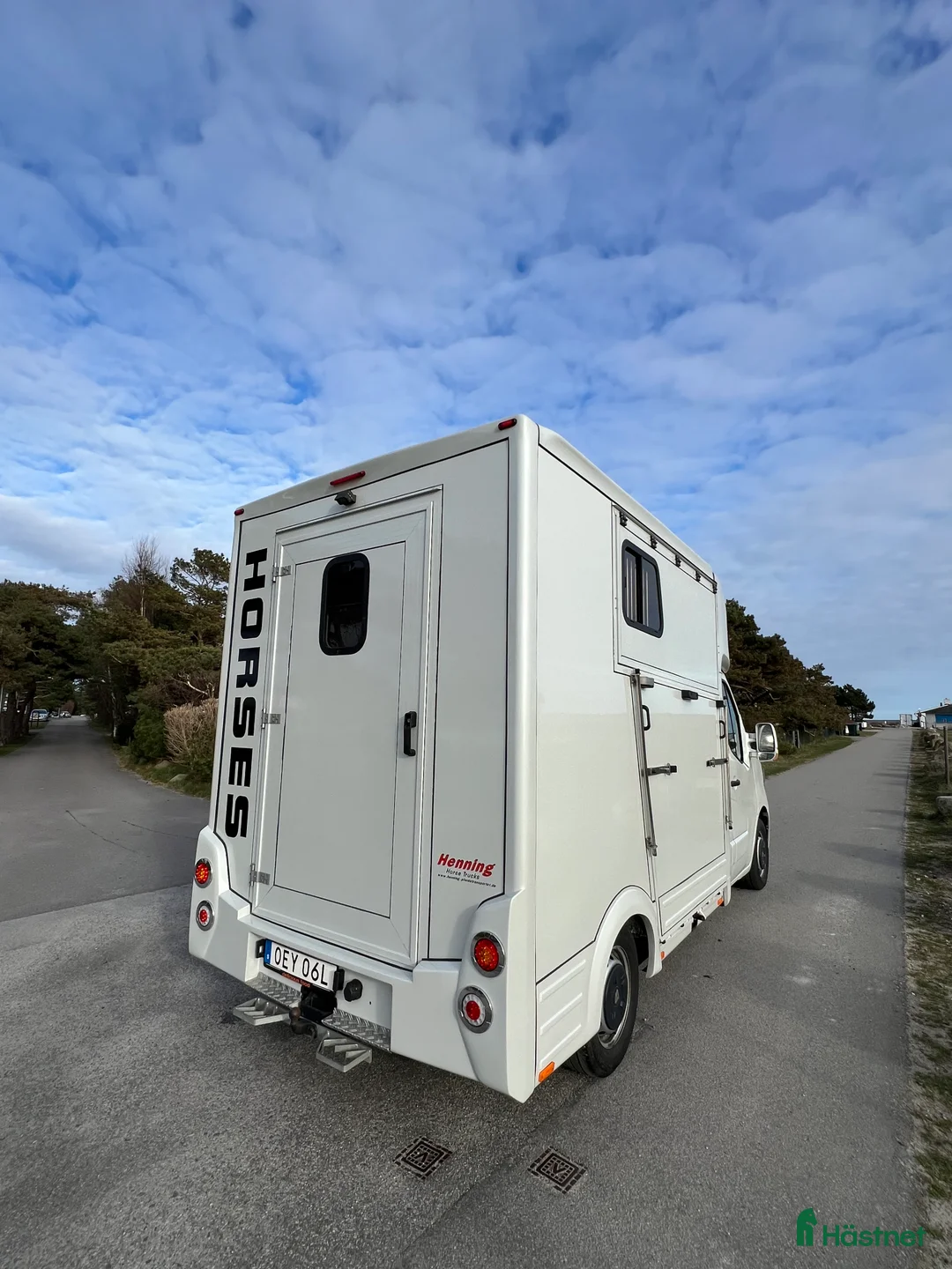 Hästlastbilar  fordon & transport till salu: Billigaste 2021:an i Sverige… Endast 3000 Mil - Annons 4