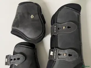 Benskydd hästutrustning Benskydd, storlek full. - Annons 1