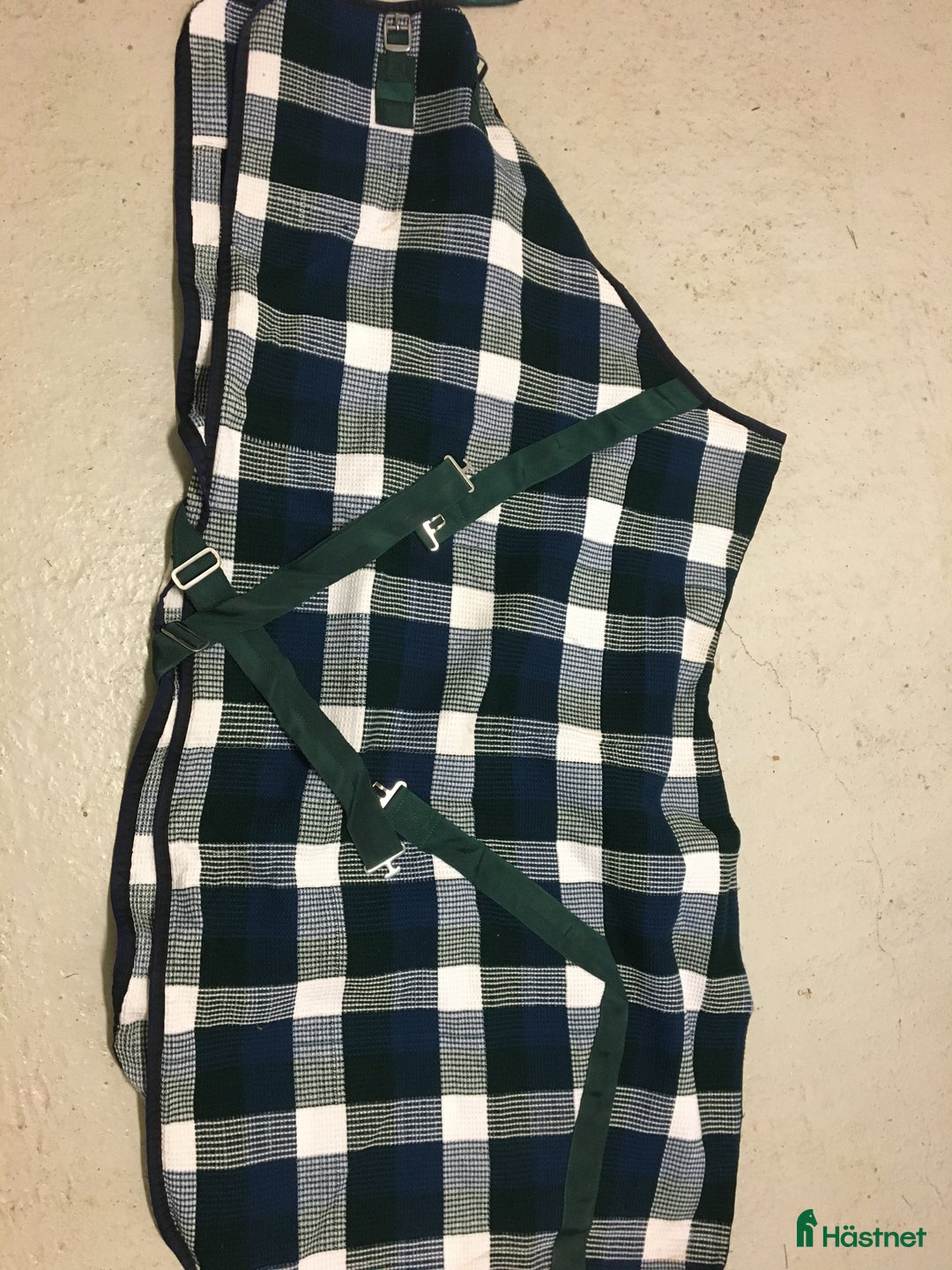 Täcken hästutrustning till salu: Täcken och transportskydd  i Jönköping - Annons 2