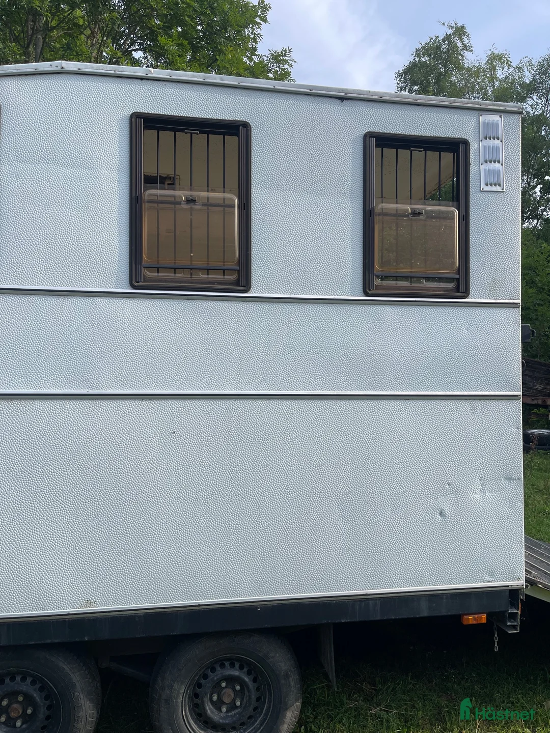 Hästtransporter  fordon & transport till salu: 3 hästars  - Annons 8
