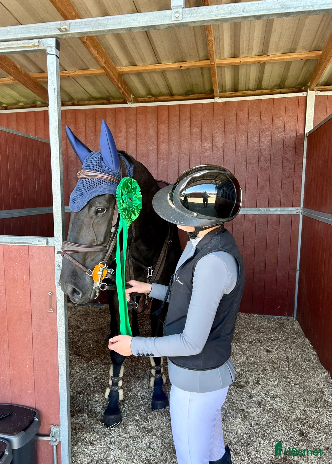 Säkerhetsvästar ryttarutrustning till salu: CT airbag i Gävle - Annons 5