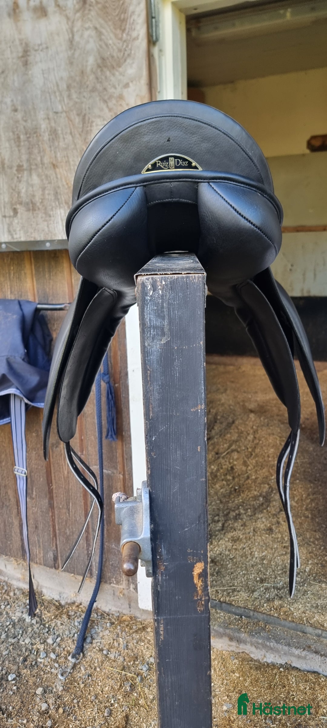 Sadlar hästutrustning till salu: Lippo Vanessa  i Falun - Annons 2