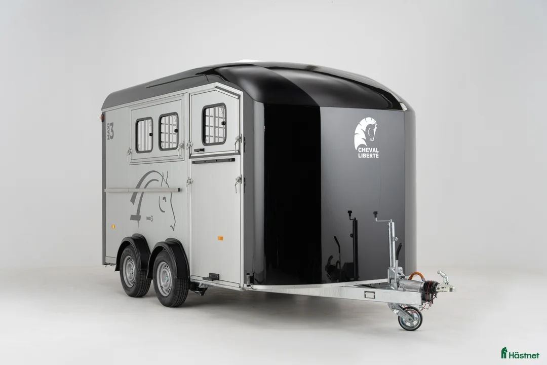 Hästtransporter  fordon & transport till salu: Cheval Liberte Maxi 3 - Annons 1