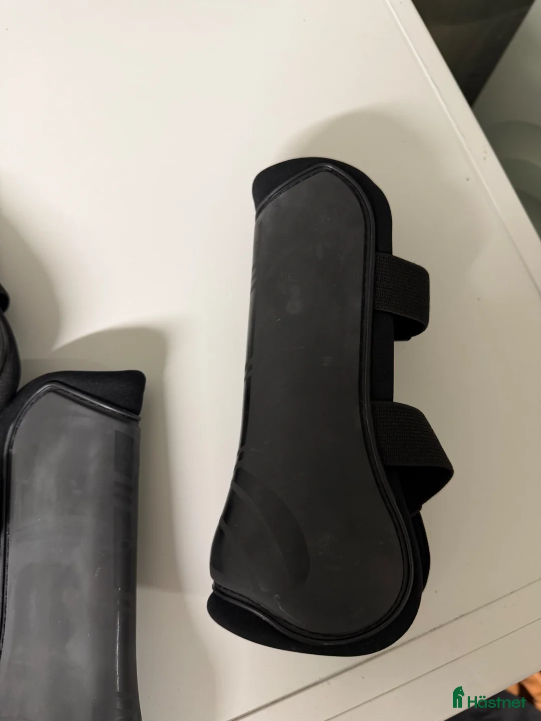 Benskydd hästutrustning till salu: Benskydd, storlek full.  - Annons 4